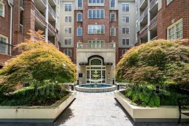 Main picture of 50 Biscayne Dr NW