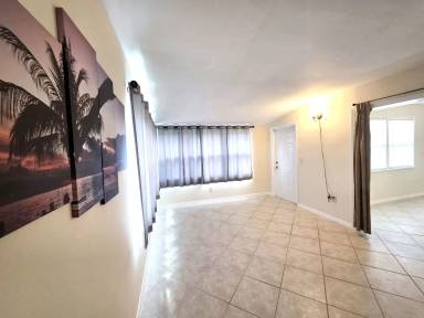 Main picture of 1550 5th Ct