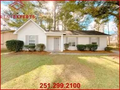 Main picture of 9641 Royal Woods Ct