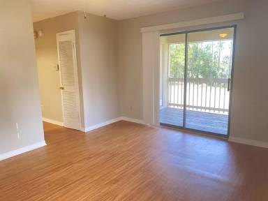 Main picture of 500 Lincoln St