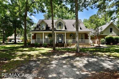 Main picture of 153 Steele Wood Dr