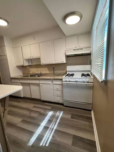 Main picture of 10637 Dunkeld Cir
