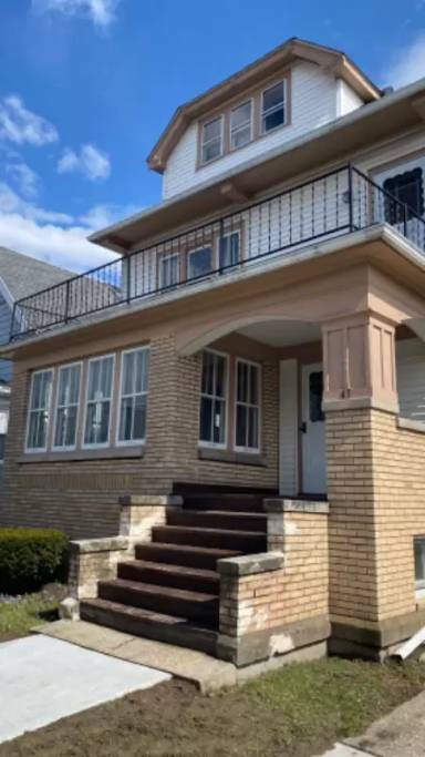Main picture of 43 Andrews Ave