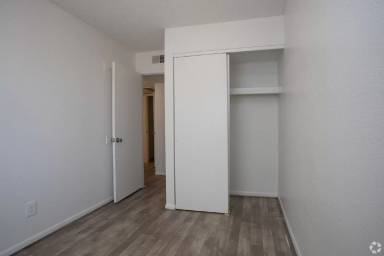 Main picture of Mountain Lakes Apartments