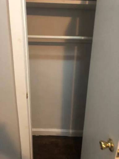 Main picture of 2400 Netherland Ave