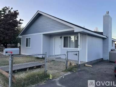 Main picture of 103 E Fremont Ave