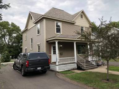 Main picture of 318 Gilbert Ave
