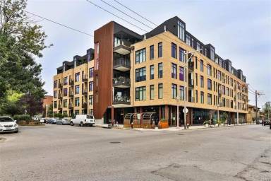 Main picture of 4101 Laclede Ave