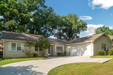 Main picture of 2783 Holly Ridge Cir