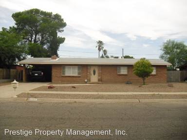 Main picture of 6052 E Eli St