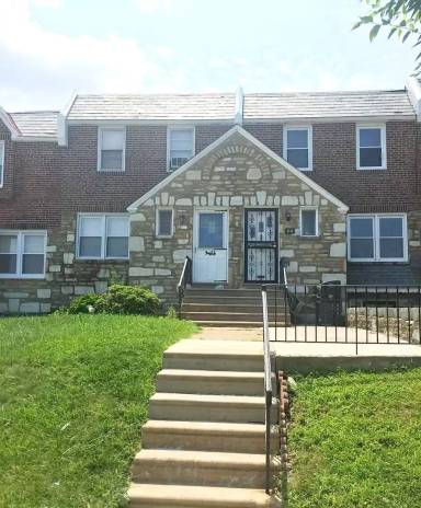 Main picture of 315 E Claremont Rd