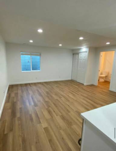 Main picture of 391 N Regatta Ln