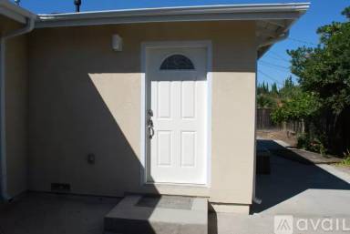 Main picture of 2857 Regnart Way