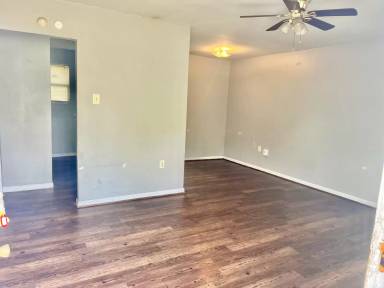 Main picture of 5978 Denova St