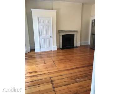 Main picture of 36 Hancock St