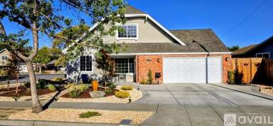 Main picture of 40830 Robin St