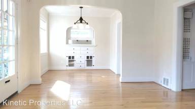 Main picture of 2551 NE 32nd Pl