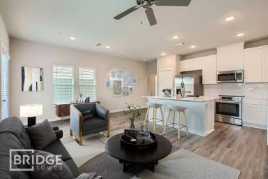 Main picture of 377 N Centro Cir