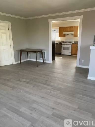 Main picture of 1744 Gum St