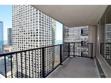 Main picture of 400 E. Randolph Condominium