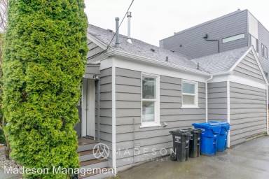 Main picture of 7035 35th Ave NE