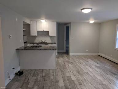 Main picture of 5852 W Irving Park Rd