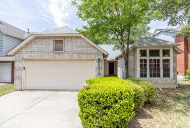 Main picture of 9315 Marblehill Dr