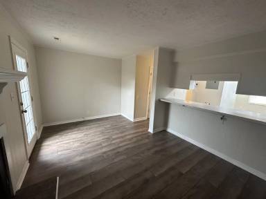 Main picture of 9137 Cedarpark Ln