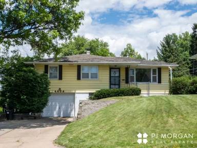 Main picture of 4424 Spring St