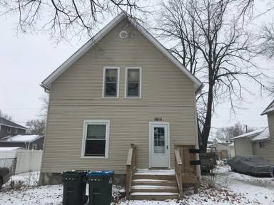 Main picture of 1615 1/2 5th Ave N