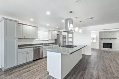 Main picture of 4629 W Berridge Ln