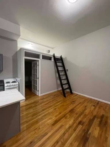 Main picture of 195 Stanton St