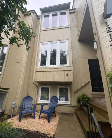 Main picture of 12125 Shore View Dr