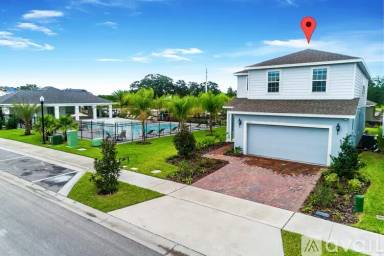 Main picture of 4374 Silver Creek St