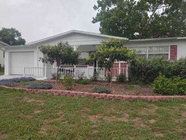 Main picture of 6 Melissa Dr