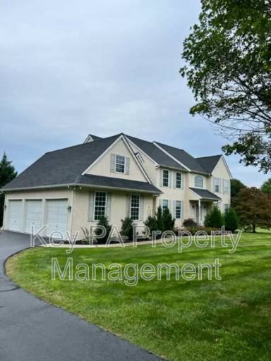Main picture of 271 W Branch Rd