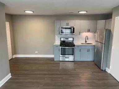 Main picture of 1 N Dryden Pl