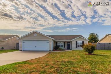 Main picture of 229 Brookstone Dr