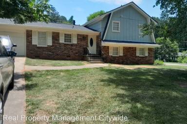 Main picture of 4076 Vale Ct