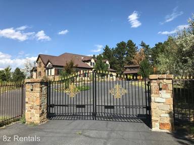 Main picture of 6897 Marshall Dr