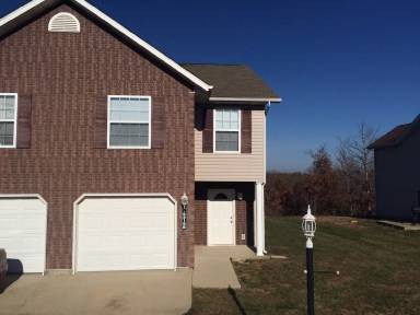 Main picture of 16845 Huntington