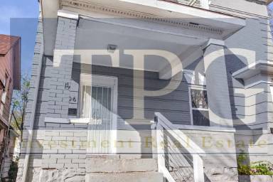 Main picture of 2706 Park Ave