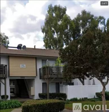 Main picture of 1200 W Lambert Rd