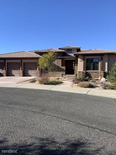 Main picture of 331 Shadow Lake Cir