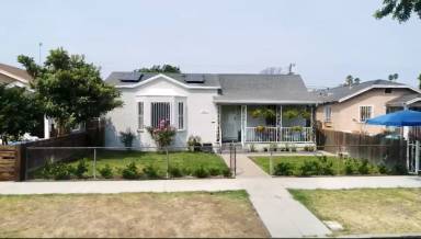 Main picture of 1521 W 60th Pl