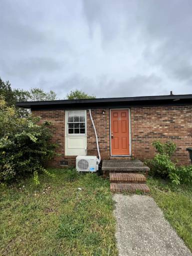 Main picture of 6433-D Applecross Avenue