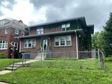 Main picture of 1405 S 10th St