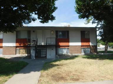 Main picture of 2860 Elm Cir
