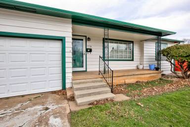 Main picture of 1114 Ramona Dr