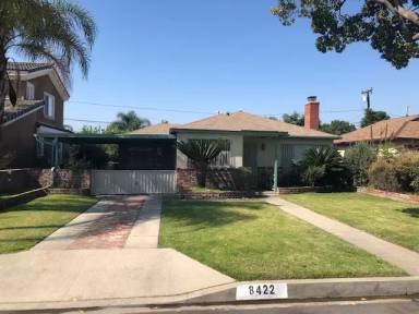 Main picture of 8422 Borson St
